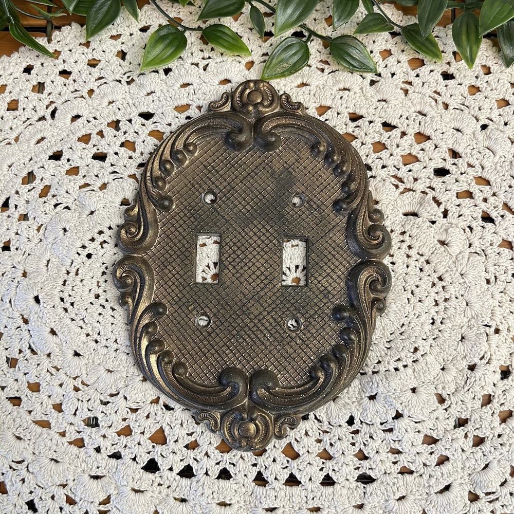 Vintage Ornate Double Toggle Light Switch Plate Cover Antique Brass Finish Cast